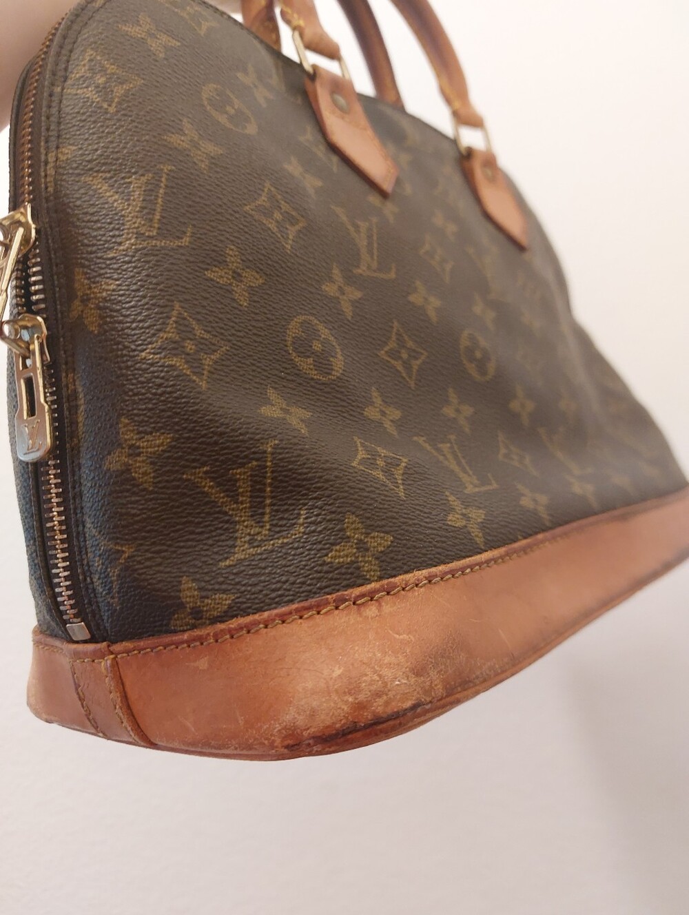 Louis Vuitton Alma Bag Vintage - Picture 4 of 14